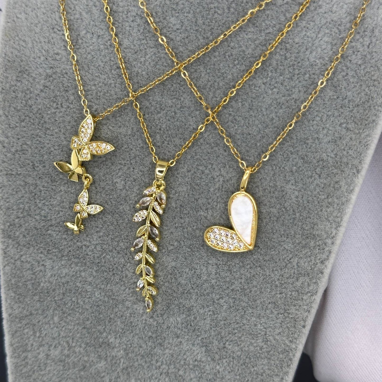 Leaves Necklace, 18K Gold Plated Steel