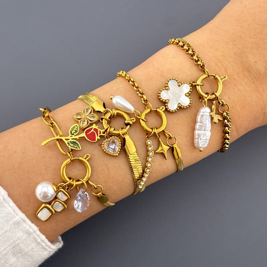 Star Bracelet, 18K Gold Plated Steel