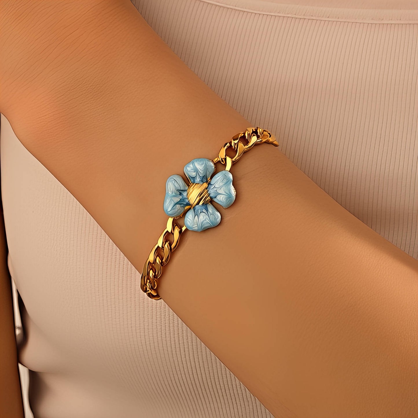 Flower Bracelet, 18K Gold Plated Steel