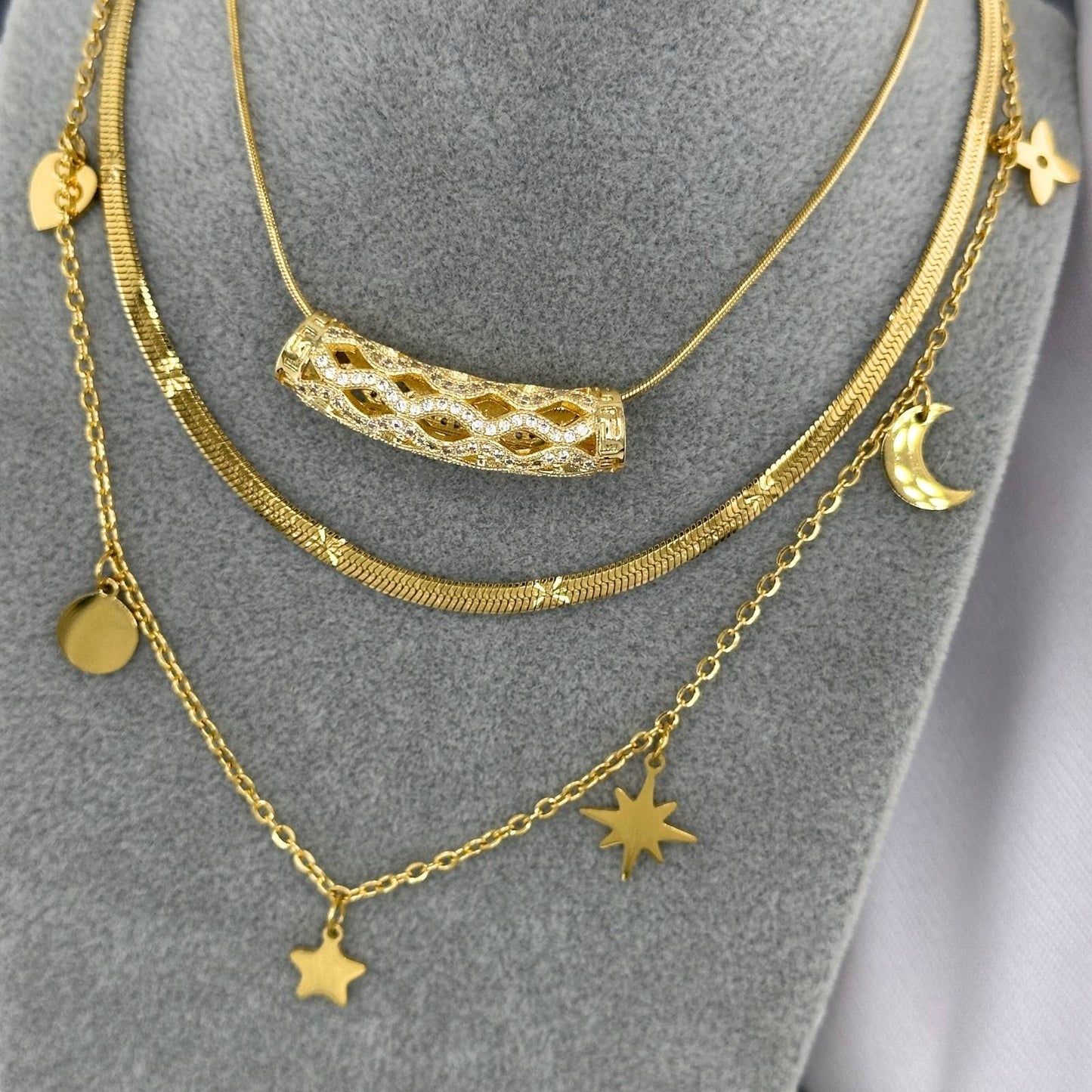 Star Necklace, 18K Gold Plated Steel